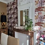 Maison Centre, Emplacement Ideal, Calme, 4 Chambres, 6 Personnes Et Bebe Béthune