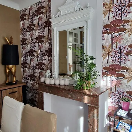 Maison Centre, Emplacement Ideal, Calme, 4 Chambres, 6 Personnes Et Bebe Béthune