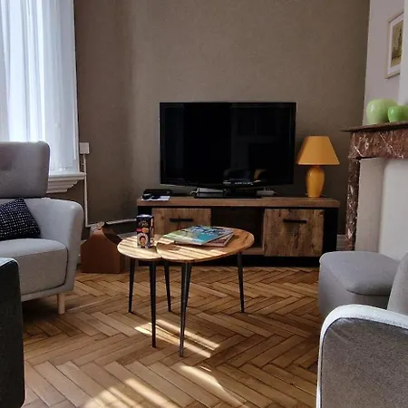 Maison Centre, Emplacement Ideal, Calme, 4 Chambres, 6 Personnes Et Bebe بوتون