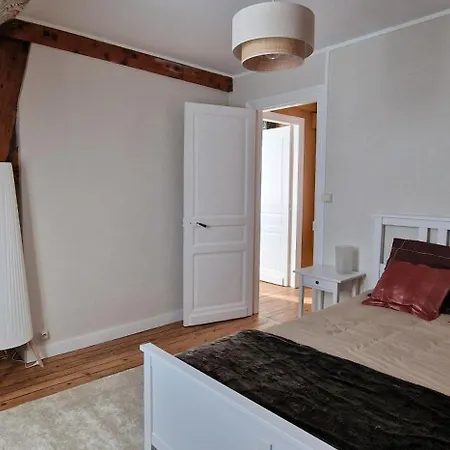 Apartamento Maison Centre, Emplacement Ideal, Calme, 4 Chambres, 6 Personnes Et Bebe